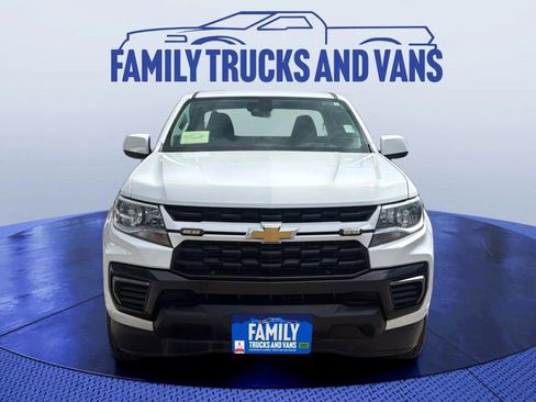 Used 2022 Chevrolet Colorado LT w/ Fleet Safety Package RWD image 7