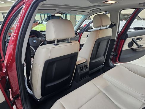 Used 2011 BMW 335i Sedan image 25