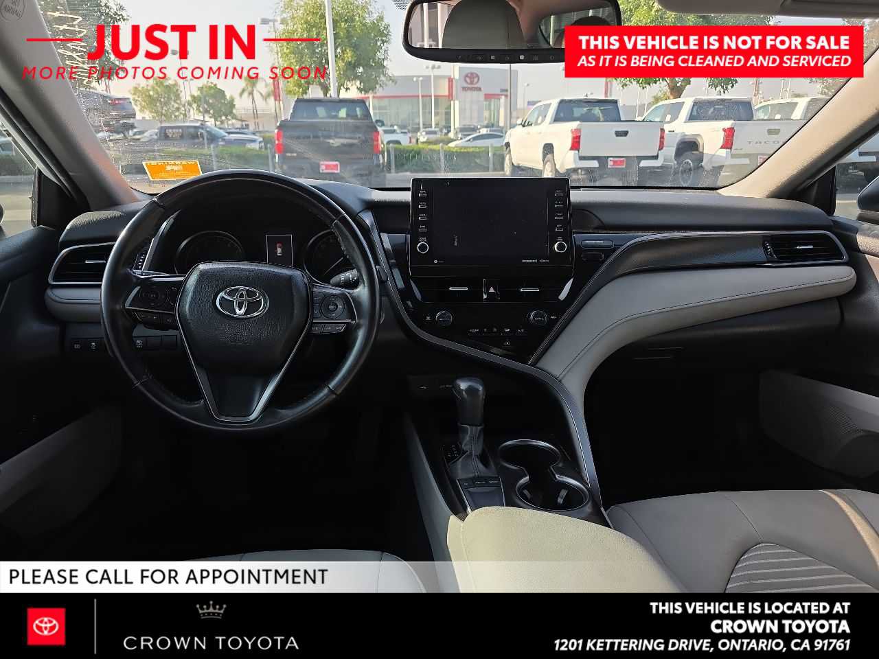 Used 2024 Toyota Camry SE w/ Audio Upgrade Package FWD image 8