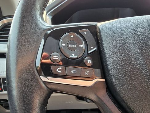 Used 2018 Honda Odyssey Elite image 8