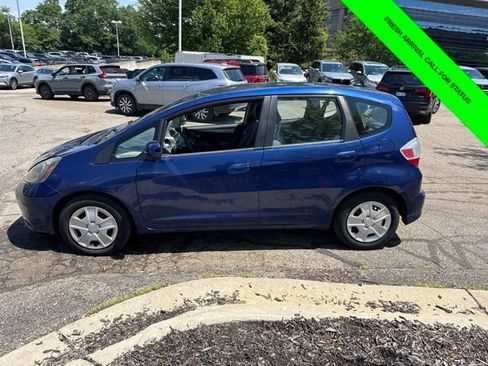 Used 2013 Honda Fit image 2
