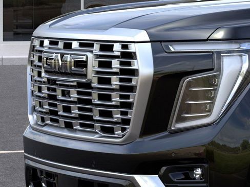 New 2026 GMC Yukon Denali image 37