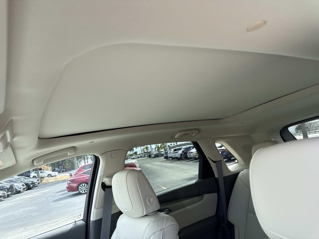 New 2026 Cadillac XT5 Premium Luxury w/ Driver Assist Package AWD/4WD image 32
