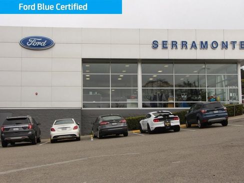 Certified 2025 Ford Escape Base image 36