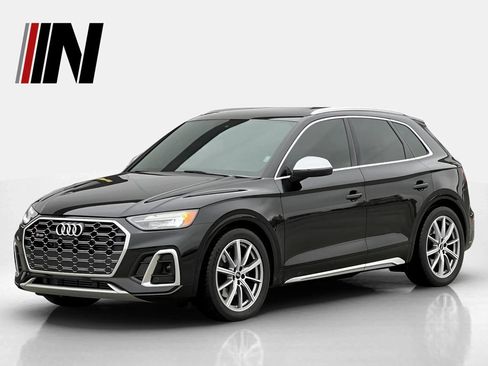 Used 2022 Audi SQ5 Premium Plus w/ Premium Plus Package image 1