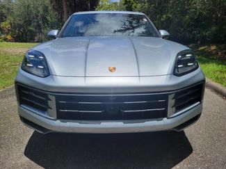 Used 2024 Porsche Cayenne video 2