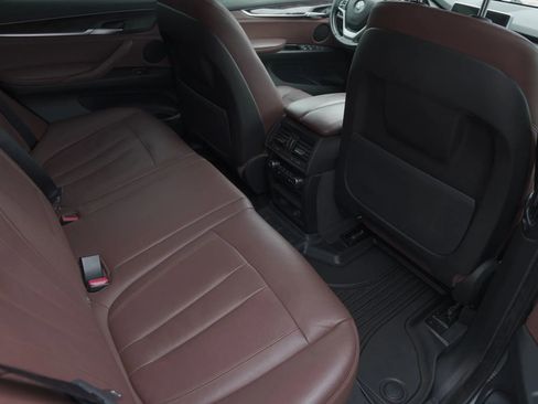 Used 2016 BMW X5 xDrive40e image 10