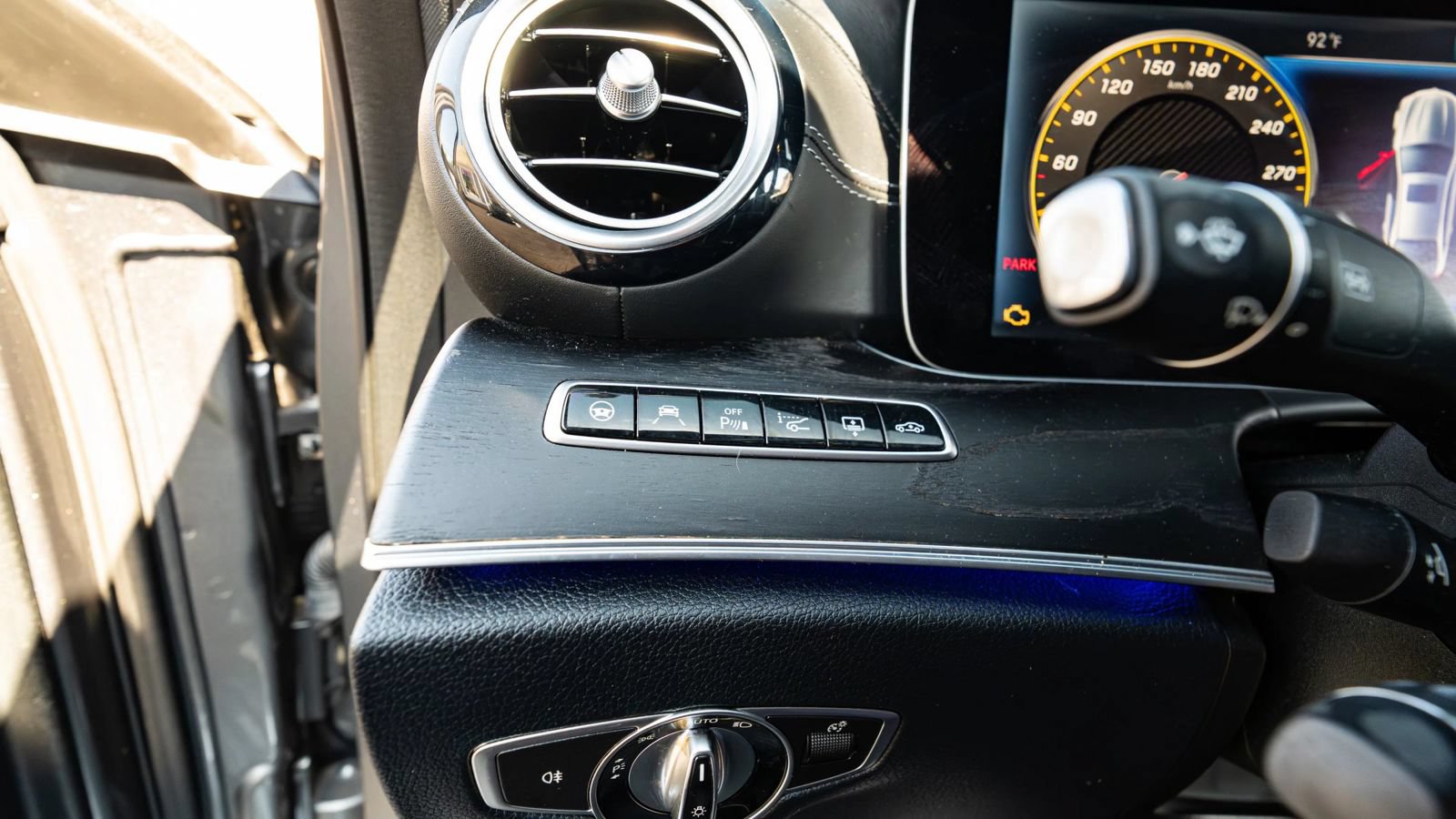 Used 2018 Mercedes-Benz E 63 AMG S image 53