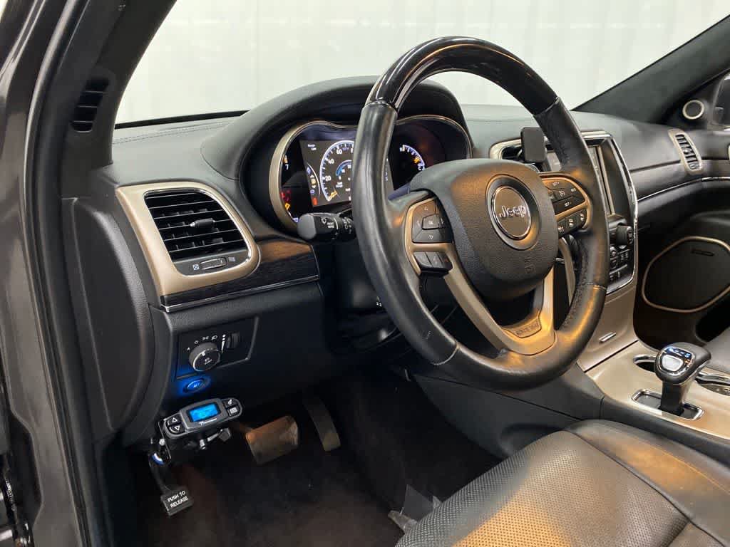 Used 2015 Jeep Grand Cherokee Summit AWD/4WD image 2