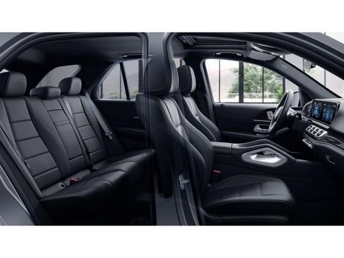 Used 2023 Mercedes-Benz GLE 350 4MATIC image 4