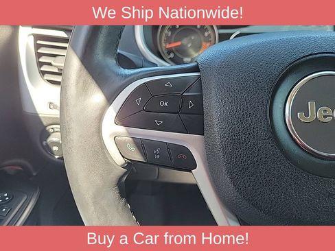 Used 2015 Jeep Cherokee Trailhawk w/ Comfort/Convenience Group AWD/4WD image 26