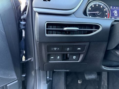 Used 2023 Hyundai Sonata SE w/ Cargo Package image 18