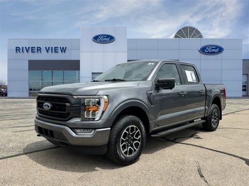 Certified 2022 Ford F150 XLT w/ Equipment Group 302A High image 3