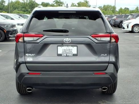 Used 2025 Toyota RAV4 XLE FWD image 29