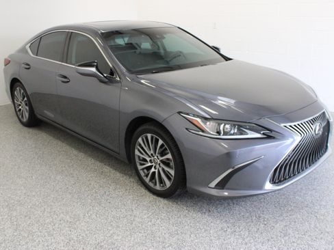 Used 2020 Lexus ES 350 w/ Premium Package FWD image 4
