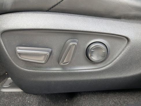 Used 2020 Toyota RAV4 XSE image 22