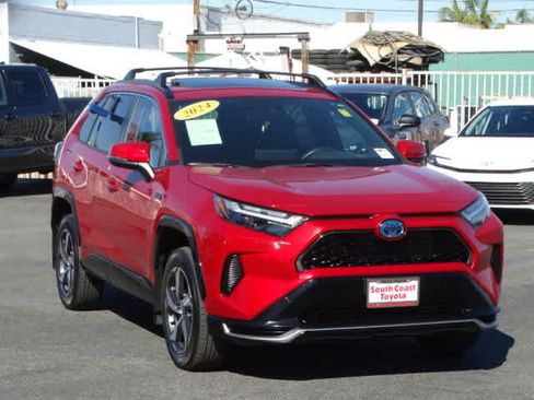 Certified 2024 Toyota RAV4 SE image 2