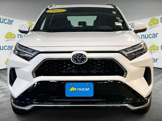 Used 2023 Toyota RAV4 SE video 2