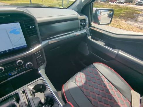 Used 2021 Ford F150 Lariat image 18