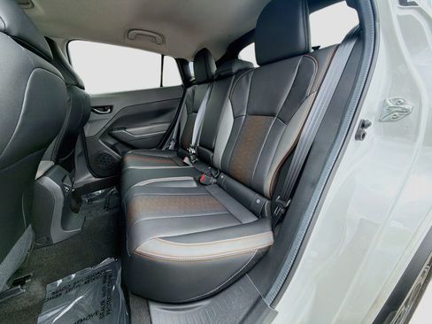 Used 2025 Subaru Crosstrek 2.5i Limited w/ Crosstrek Mirror Package AWD/4WD image 19