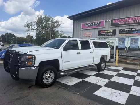 Used 2015 Chevrolet Silverado 2500 W/T w/ WT Fleet Convenience Package AWD/4WD image 2
