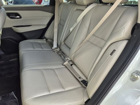 Certified 2022 Nissan Rogue SL FWD image 21