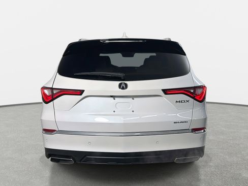 Used 2022 Acura MDX SH-AWD w/ Advance Package image 4