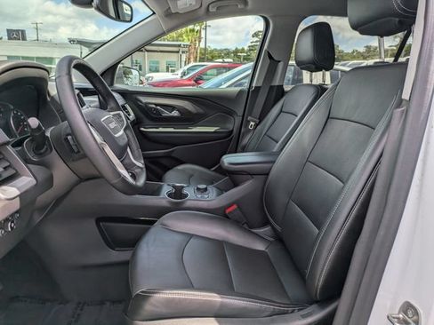 Used 2023 GMC Terrain SLT FWD image 21