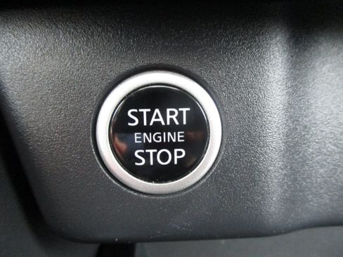 Used 2023 Nissan Rogue SV w/ SV Premium B Package AWD/4WD image 28