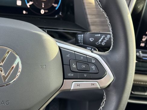 New 2026 Volkswagen Atlas SEL image 30