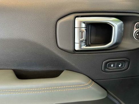 New 2026 Jeep Gladiator Mojave image 7