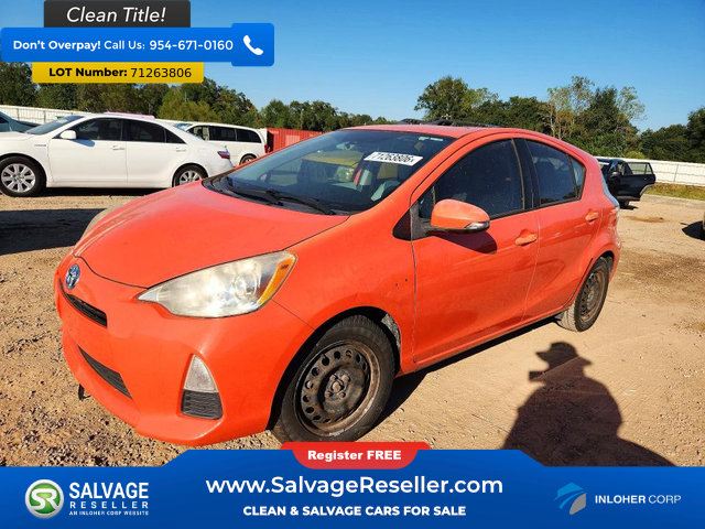 Used 2014 Toyota Prius C One FWD image 1