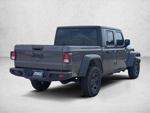 Used 2024 Jeep Gladiator Sport AWD/4WD image 5