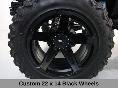Used 2025 Jeep Wrangler Unlimited Sport AWD/4WD image 43