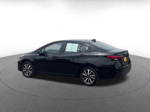 Used 2025 Nissan Versa SV FWD image 10