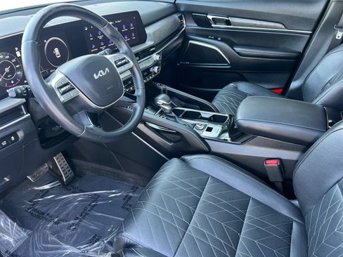 Certified 2024 Kia Telluride SX Prestige X-Line AWD/4WD image 9