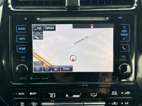 Used 2018 Toyota Prius Prime Plus FWD image 29
