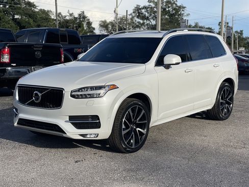 Used 2019 Volvo XC90 T6 Momentum w/ Advanced Package AWD/4WD image 17