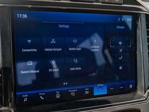 Used 2022 Ford F250 Lariat w/ Tremor Off-Road Package AWD/4WD image 29