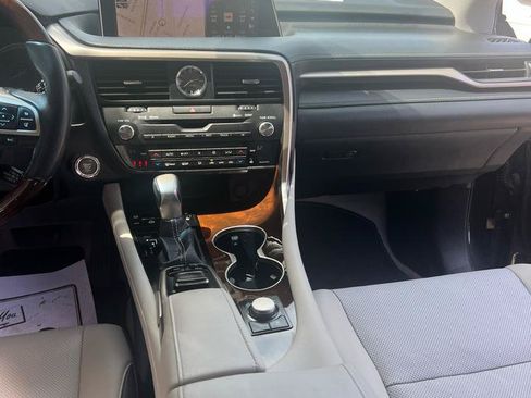 Used 2017 Lexus RX 350 FWD w/ Premium Package image 12