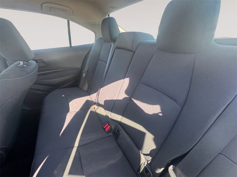 Used 2023 Toyota Corolla LE image 13