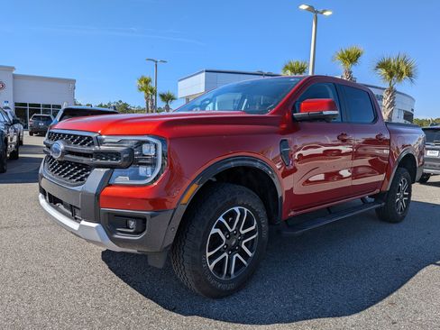 Used 2024 Ford Ranger Lariat w/ FX4 Off-Road Package image 8