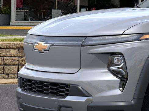 New 2026 Chevrolet Silverado EV LT image 13