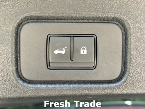 Used 2025 Nissan Pathfinder Rock Creek AWD/4WD image 7