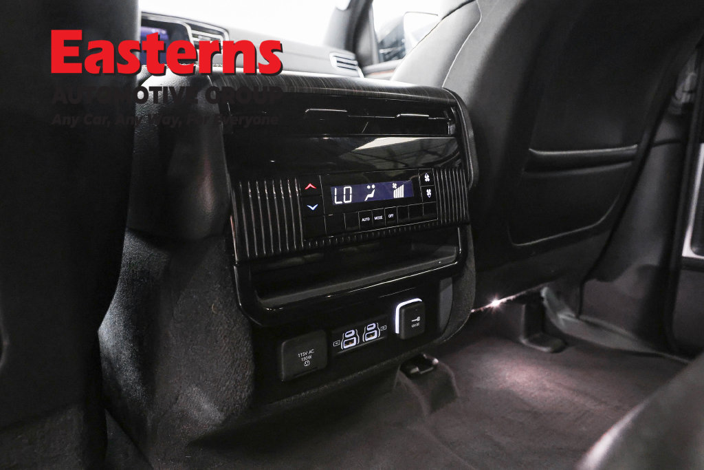 Used 2024 Jeep Wagoneer Series II w/ Flexible Seating Group RWD image 26