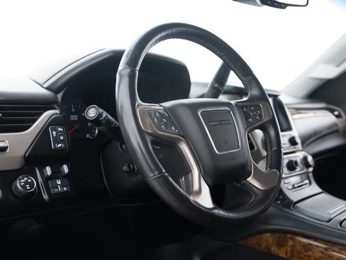 Used 2015 GMC Yukon Denali w/ Touring Package image 27