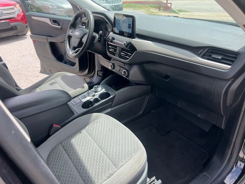 Used 2022 Ford Escape SE FWD image 24