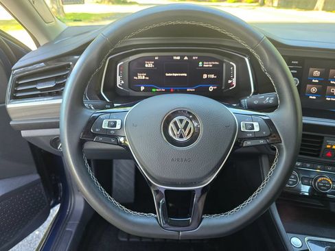 Used 2021 Volkswagen Jetta SEL FWD image 28