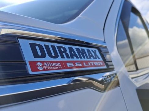 Used 2021 GMC Sierra 2500 Denali w/ Denali Ultimate Package image 13