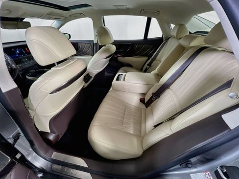 Used 2020 Lexus LS 500 AWD w/ Interior Upgrade Package image 24